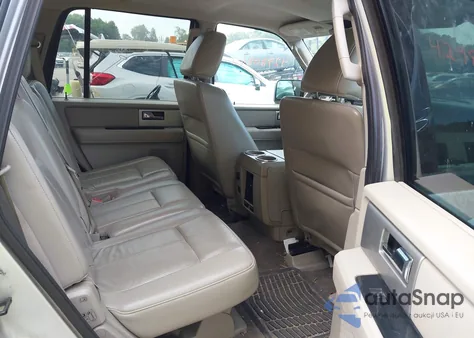 2011 Ford Expedition Limited из США, поврежденный, VIN 1FMJU2A58BEF39370